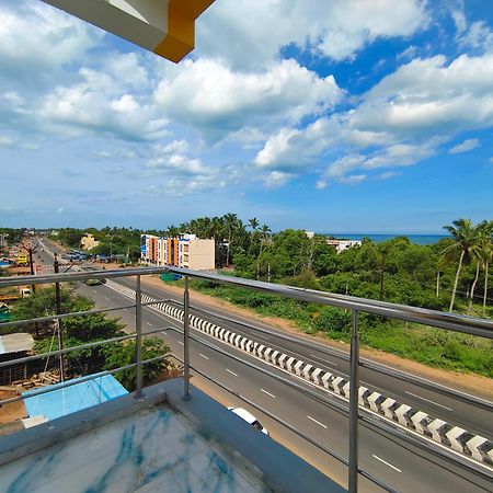 De Lumaa Beachside Stay Puducherry Exterior foto